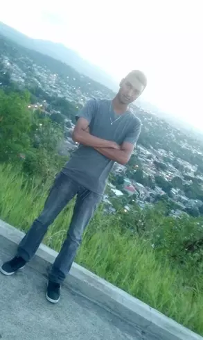 Chico de 29 busca chica para hacer pareja en Puerto plata, República Dominicana