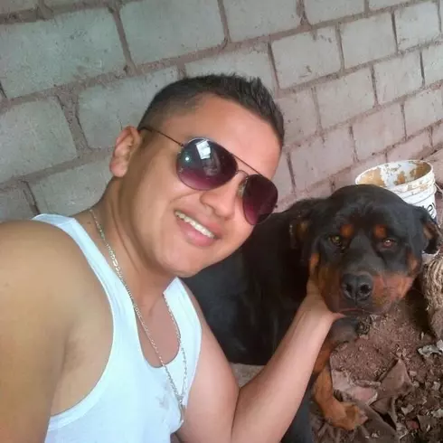 Hombre de 36 busca mujer para hacer pareja en San cristobal, Venezuela