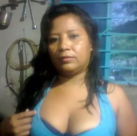 Mujer de 54 busca hombre para hacer pareja en Sauces, Ecuador