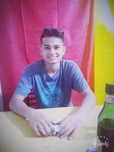 Chico de 25 busca chica para hacer pareja en Barranquilla, Colombia