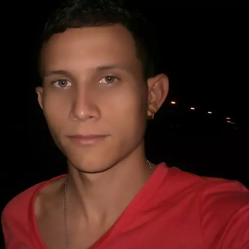 Chico de 31 busca chica para hacer pareja en Las tunas., Cuba
