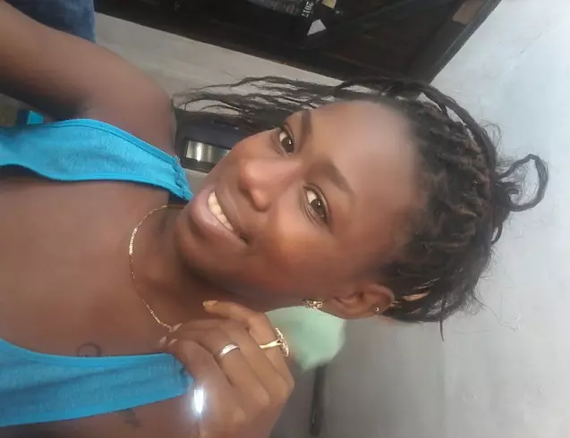 Chica de 30 busca chico para hacer pareja en Habana, Cuba