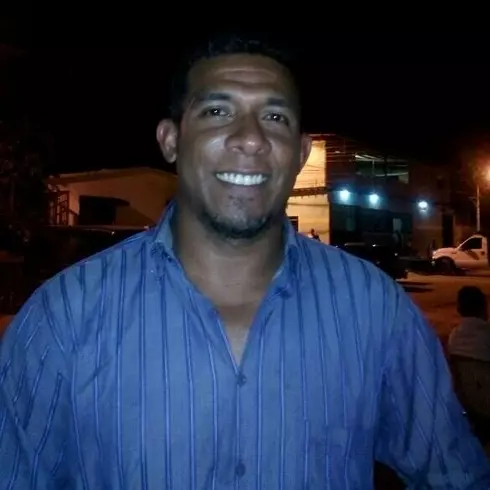 Hombre de 39 busca mujer para hacer pareja en Barinas, Venezuela