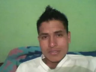 Hombre de 36 busca mujer para hacer pareja en Huánuco, Perú