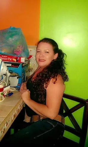 Mujer de 52 busca hombre para hacer pareja en Alajuela, Costa Rica