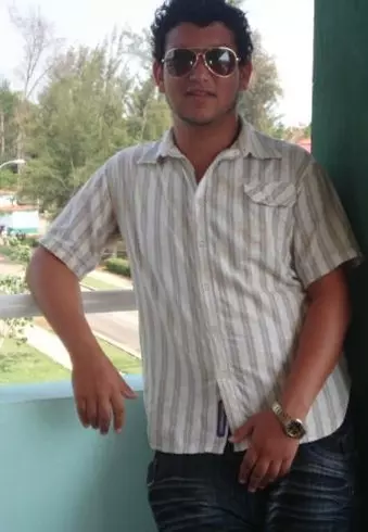 Chico de 33 busca chica para hacer pareja en Varadero, Cuba