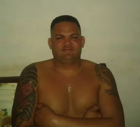 Hombre de 38 busca mujer para hacer pareja en Holguin, Cuba
