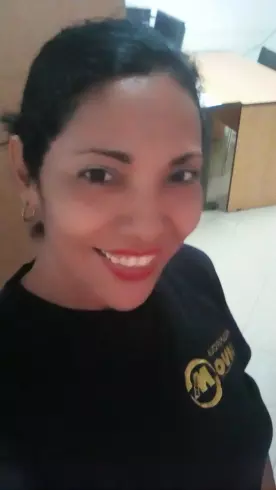 Mujer de 45 busca hombre para hacer pareja en Barcelona, Venezuela