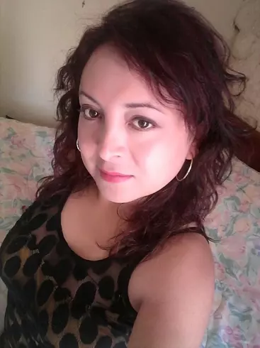 Mujer de 45 busca hombre para hacer pareja en Cuenca, Ecuador