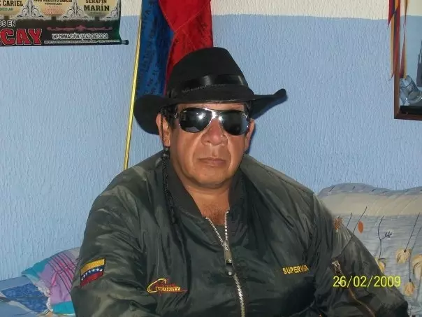 Hombre de 37 busca mujer para hacer pareja en MERIDA, Venezuela