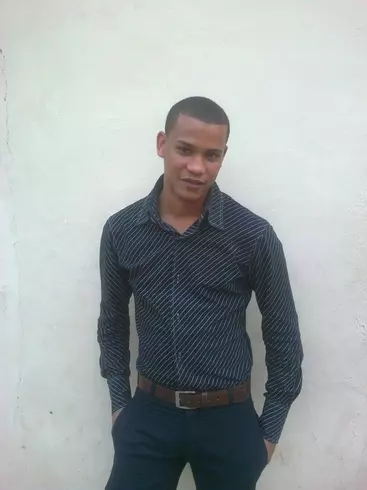 Chico de 35 busca chica para hacer pareja en Santo Domingo este, República Dominicana