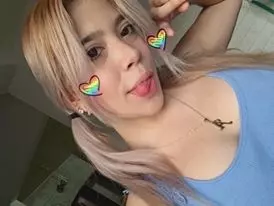 Chica de 27 busca chico para hacer pareja en Coro, Venezuela