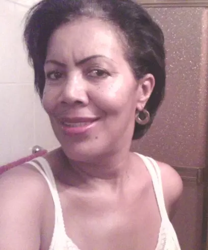 Mujer de 66 busca hombre para hacer pareja en Guatire, Venezuela