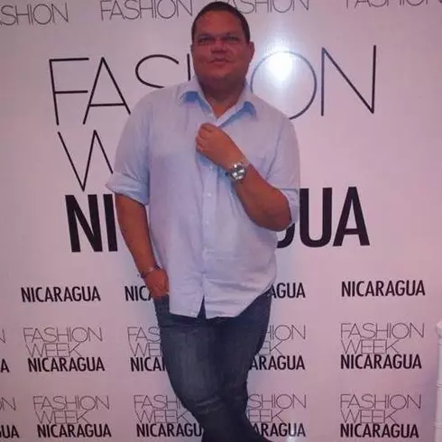Hombre de 45 busca mujer para hacer pareja en Managua, Nicaragua