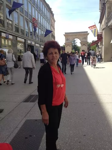 Mujer de 68 busca hombre para hacer pareja en La Habana, Cuba