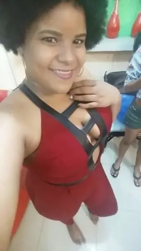 Chica de 25 busca chico para hacer pareja en Nagua, República Dominicana