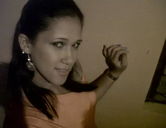 Mujer de 36 busca hombre para hacer pareja en Santo Domingo, República Dominicana
