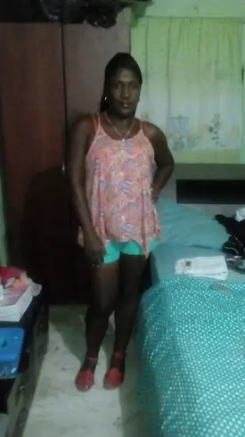 Mujer de 46 busca hombre para hacer pareja en Cartagena, Colombia