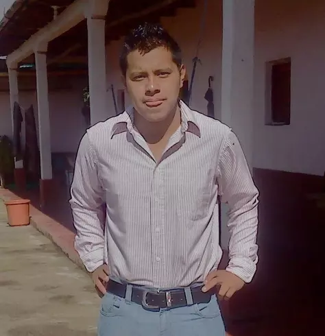 Hombre de 36 busca mujer para hacer pareja en Huehuetenango, Guatemala