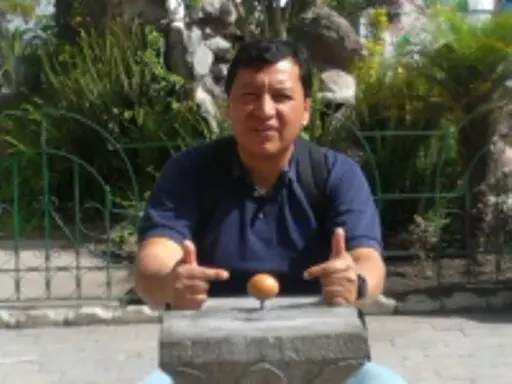 Hombre de 54 busca mujer para hacer pareja en Quito, Ecuador