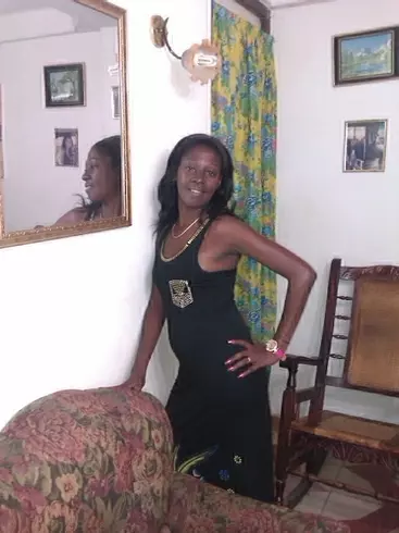 Mujer de 47 busca hombre para hacer pareja en SANTIAGO DE CUBA, Cuba
