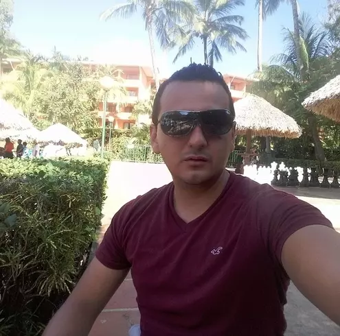 Chico de 35 busca chica para hacer pareja en Managua, Nicaragua