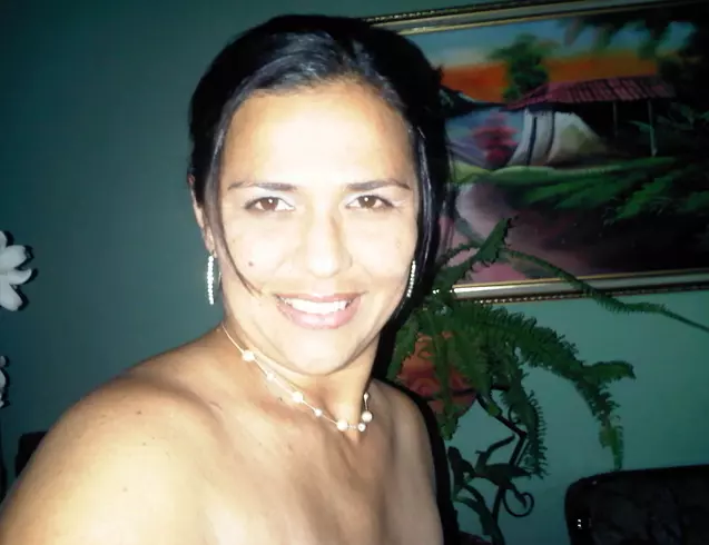 Mujer de 47 busca hombre para hacer pareja en Pto Ordaz, Venezuela