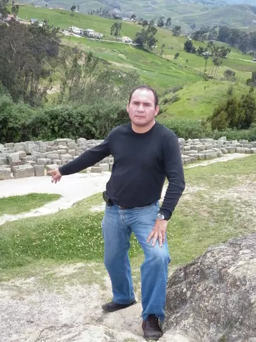 Hombre de 55 busca mujer para hacer pareja en Quito, Ecuador
