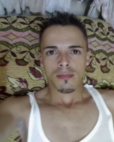 Hombre de 40 busca mujer para hacer pareja en Camagüey, Cuba
