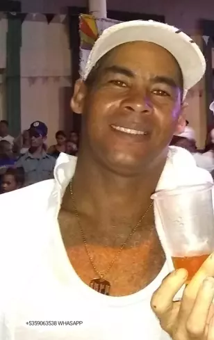 Hombre de 42 busca mujer para hacer pareja en La sierpe, Cuba