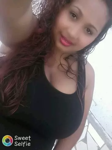 Chica de 31 busca chico para hacer pareja en Barramquilla, Colombia