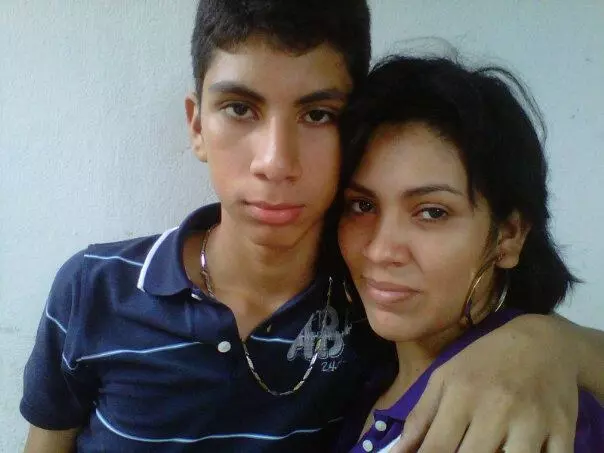 Chico de 28 busca chica para hacer pareja en Barranquilla, Colombia