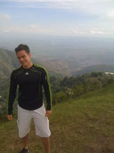 Hombre de 36 busca mujer para hacer pareja en Calarcá, Colombia
