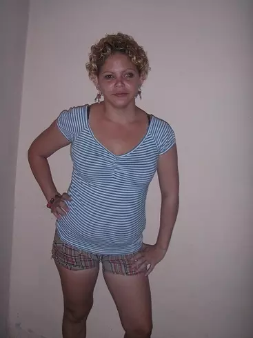 Mujer de 36 busca hombre para hacer pareja en Las tunas., Cuba