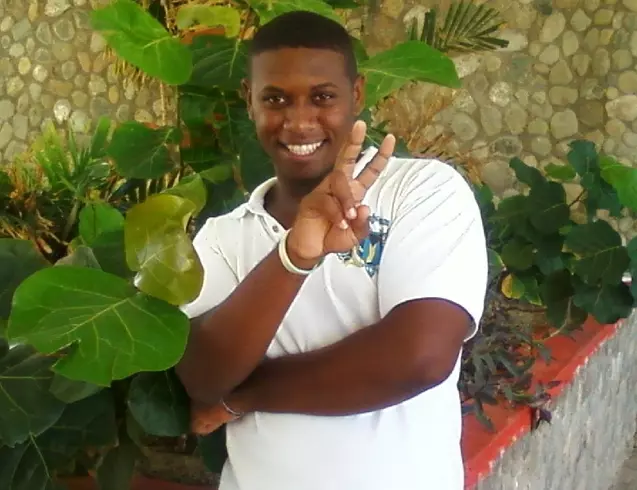 Chico de 33 busca chica para hacer pareja en Ciudad de la habana, Cuba