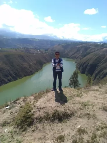 Chico de 32 busca chica para hacer pareja en Quito, Ecuador