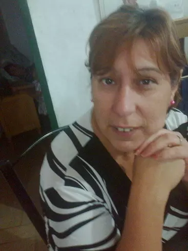Mujer de 60 busca hombre para hacer pareja en Merlo, Argentina