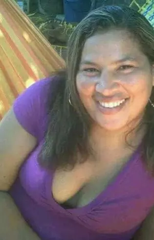 Mujer de 46 busca hombre para hacer pareja en Cartagena Bolivar, Colombia