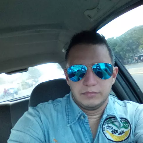 Hombre de 39 busca mujer para hacer pareja en Pto Ordaz, Venezuela