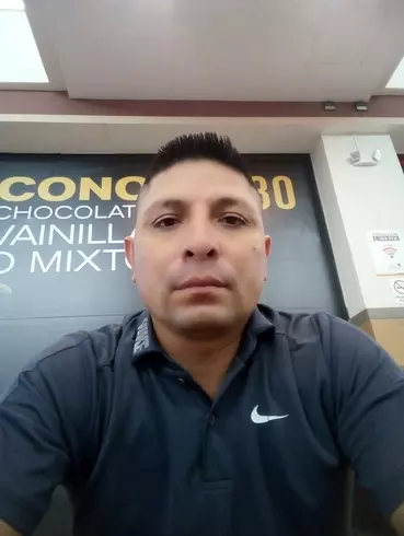 Hombre de 41 busca mujer para hacer pareja en Guayaquil, Ecuador
