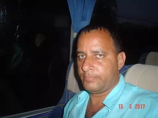 Hombre de 45 busca mujer para hacer pareja en Camaguey, Cuba