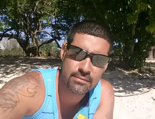 Hombre de 46 busca mujer para hacer pareja en Caguas, Puerto Rico