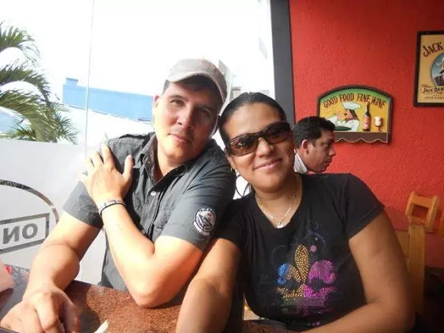Hombre de 52 busca mujer para hacer pareja en Los teques, Venezuela