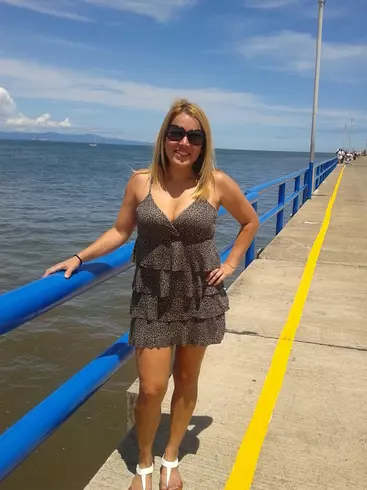 Mujer de 40 busca hombre para hacer pareja en Alajuela, Costa Rica