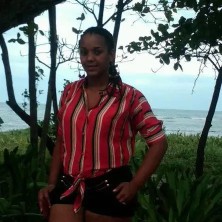 Chica de 30 busca chico para hacer pareja en Puerto plata, República Dominicana