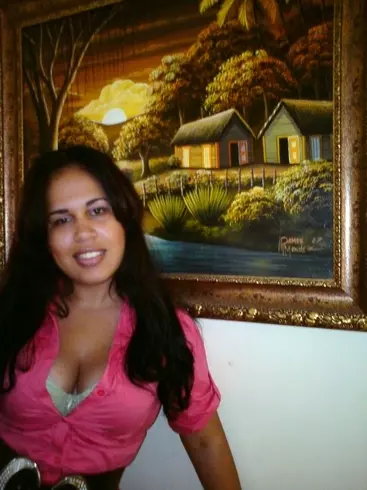 Mujer de 42 busca hombre para hacer pareja en Santo domingo, República Dominicana
