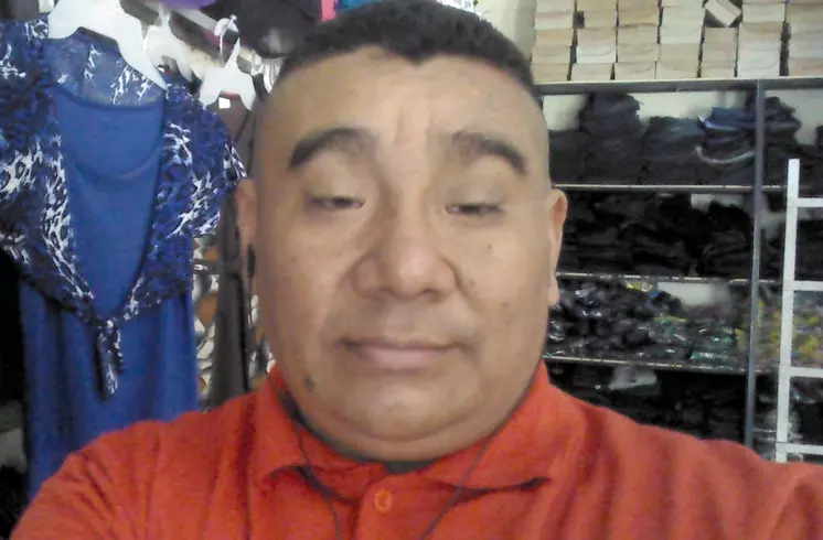 Hombre de 49 busca mujer para hacer pareja en Yoro, Honduras