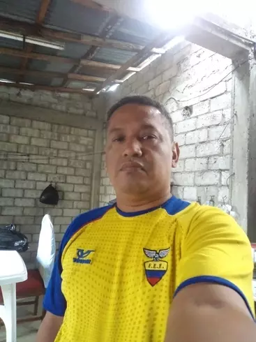 Hombre de 52 busca mujer para hacer pareja en Guayaquil, Ecuador