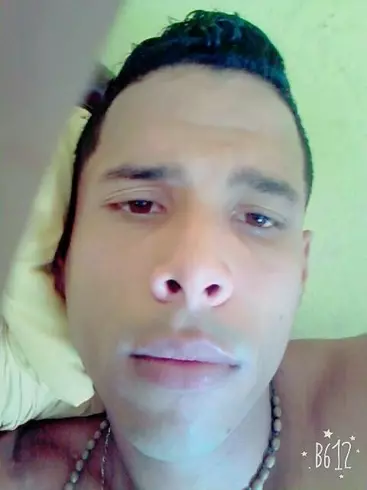 Chico de 32 busca chica para hacer pareja en Acarigua, Venezuela