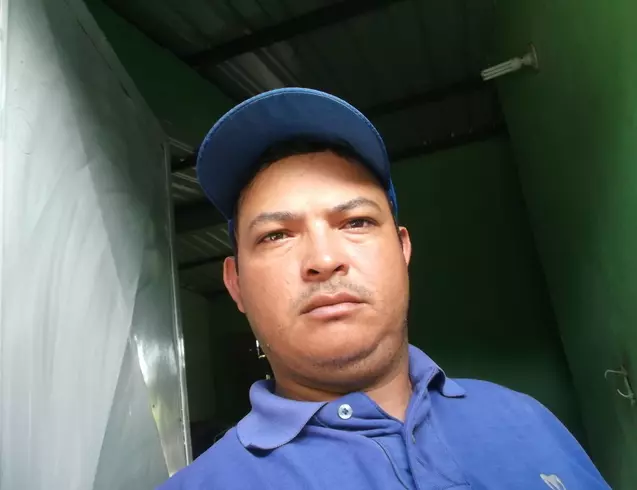 Hombre de 43 busca mujer para hacer pareja en Guanare, Venezuela